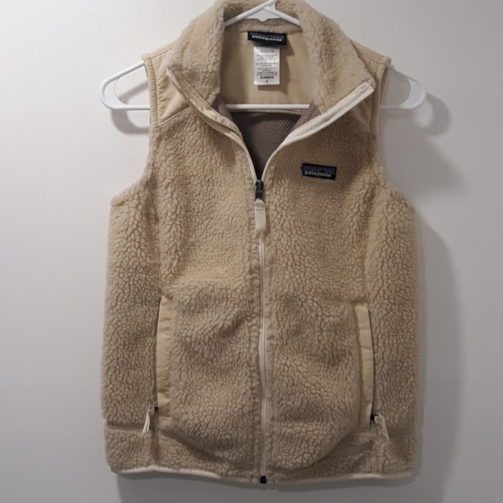 Ivory Patagonia Fleece Vest